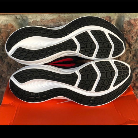 NEW Nike Men's Downshifter 10 Running Sneakers - Picture 10 of 12